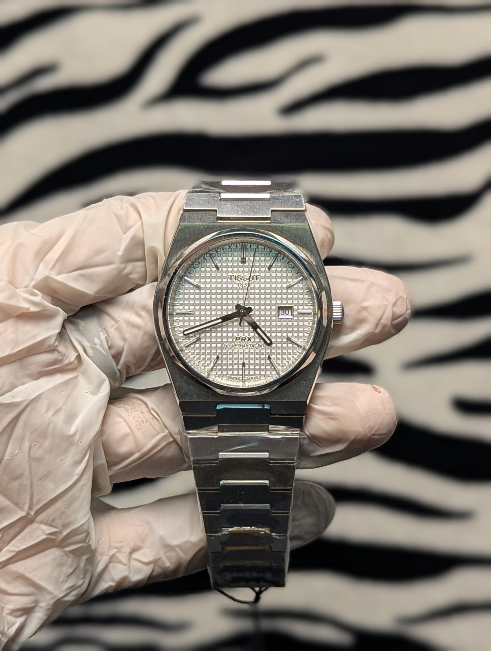 TISSOT PRX QUARTZ / CELL WHITE