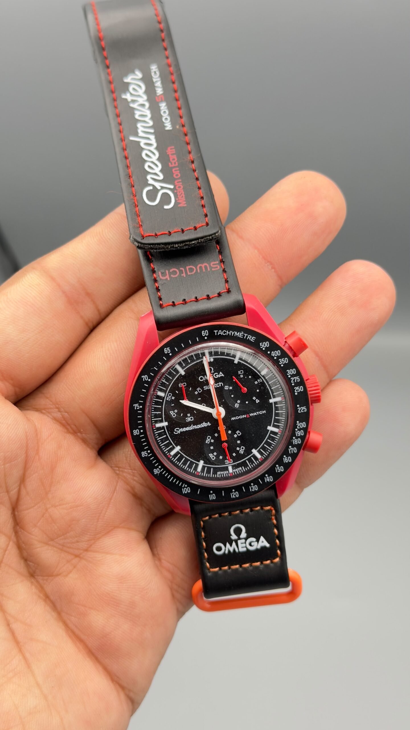 Omega x Swatch Bioceramic MoonSwatch Mission on Earth - Lava